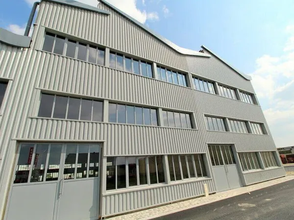 Bureaux 199 m²