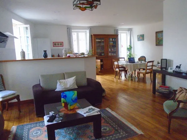 Vends appartement 134m²- 3 chambres - cave -Chalon-sur-Saône