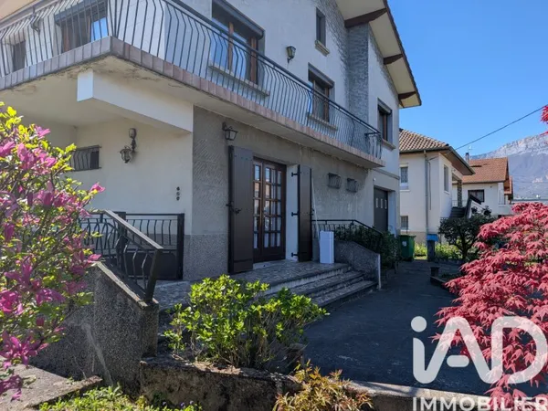 Maison 4 pièces 140 m²