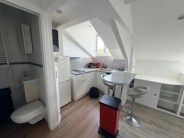Studio 1 pièce 20 m²