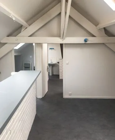Loue appartement à côté science Po