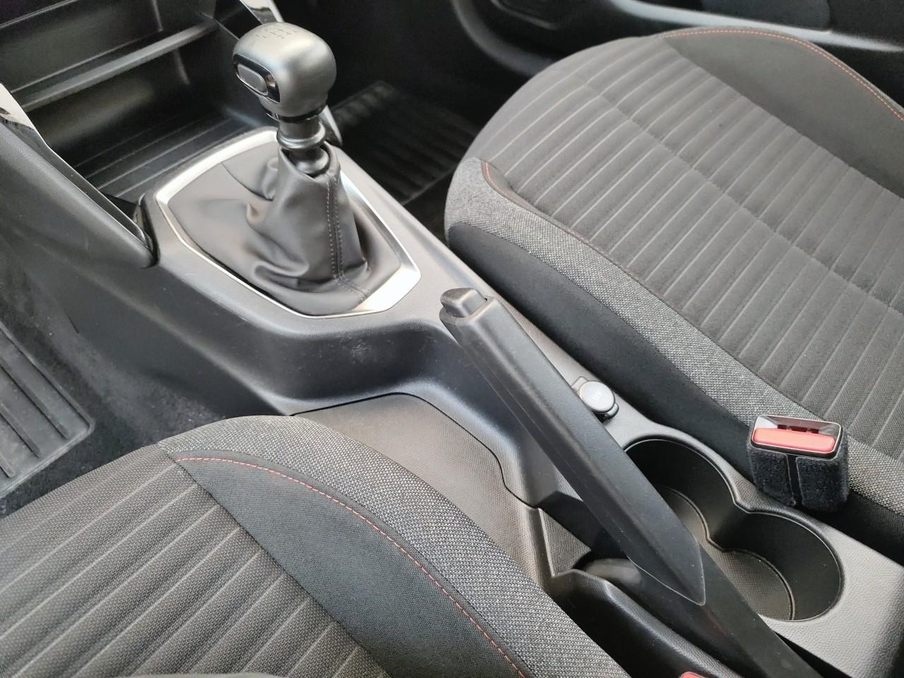 Peugeot 208 bluehdi 100 s&s bvm6 active — photo 21