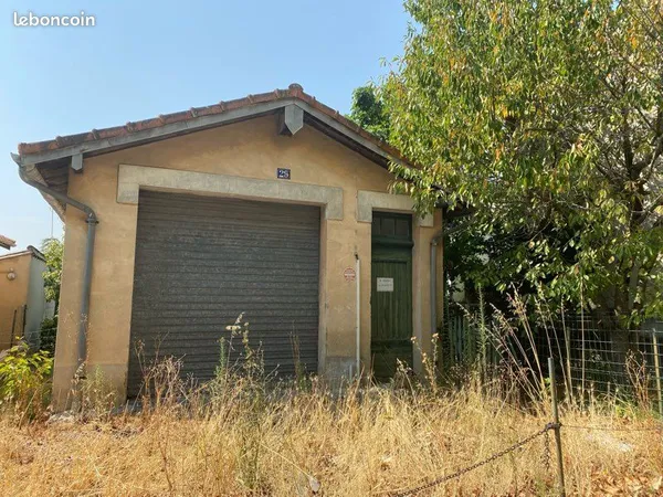 Stationnement Vente Castelnaudary   62000€