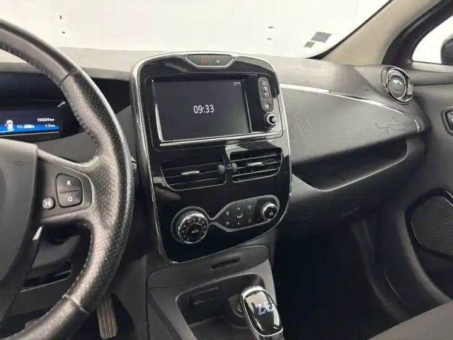 Renault Zoé zoe r110 — photo 21