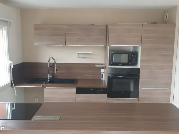 APPARTEMENT 46 m² VENDU LOUÉ MEUBLÉ
