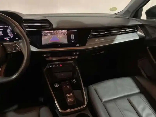 Audi A3 35 tdi 150 s tronic 7 design luxe — photo 10