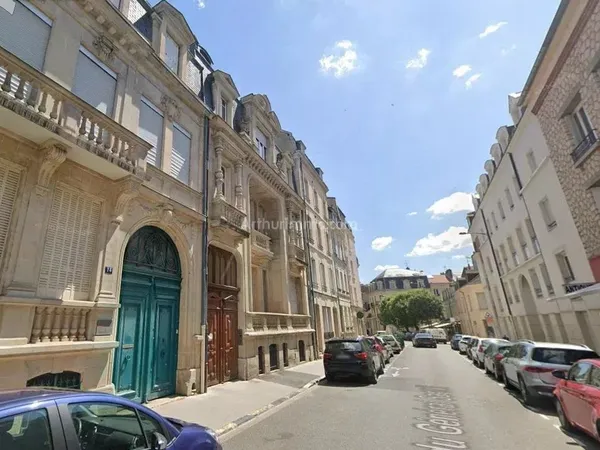 Parking/box Reims