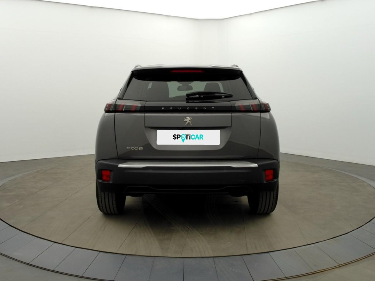 Peugeot 2008 puretech 100 s&s bvm6 allure — photo 4