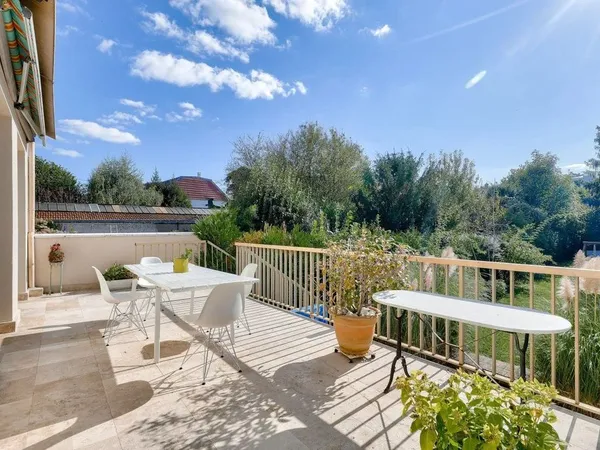 Maison de luxe 7 pièces 232 m²