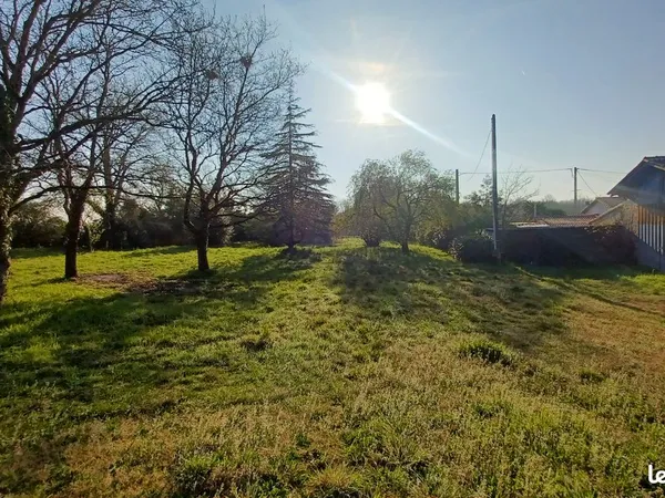 à vendre : bâtiment à rénover
