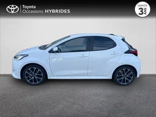 Toyota Yaris 116h design 5p my26 — photo 3