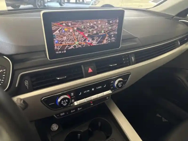 Audi A4 40 tdi basis — photo 20