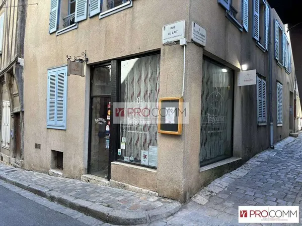 Local commercial de 105m² à vendre Chartres centre