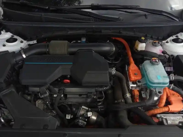 Hyundai Tucson 1.6 t-gdi 265 htrac plug-in bva6 — photo 37