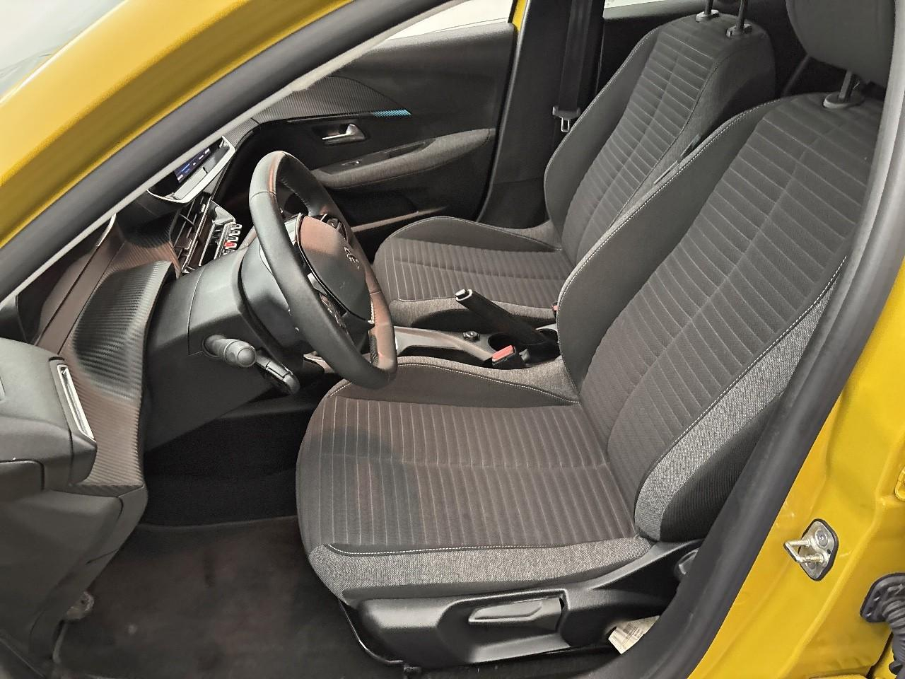 Peugeot 208 puretech 75 s&s bvm5 style — photo 10