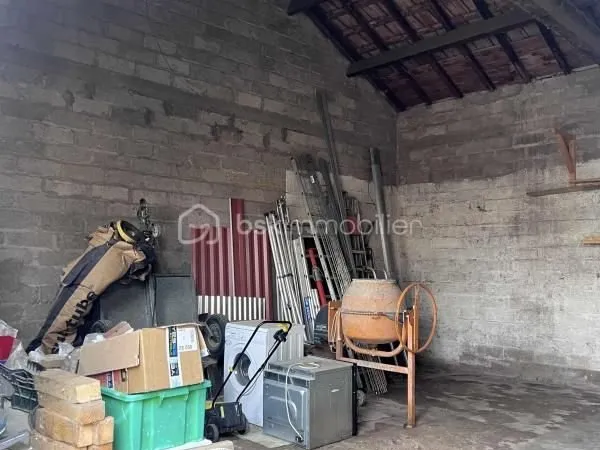 Immeuble 74 m²