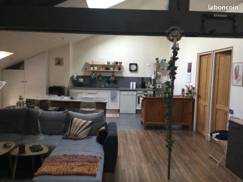 Photo 1