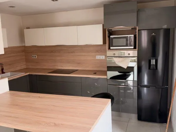 🏠 Sous-location - Chambre(s) dans appartement spacieux Je propose mon appartement en sous-location a