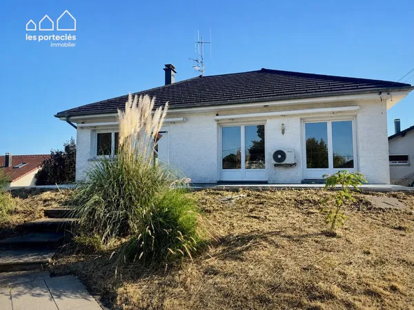 Maison de plain-pied - sous-sol complet sur les hauteurs de Beaucourt