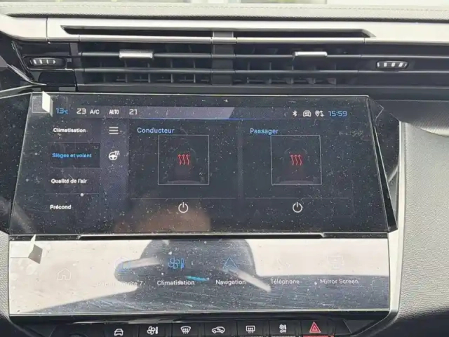 Peugeot 308 phev 225 e-eat8 — photo 20