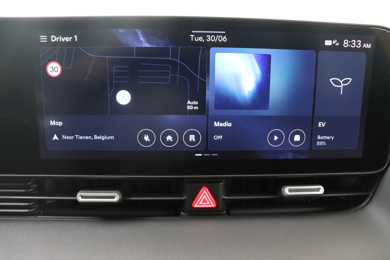 Hyundai Ioniq 5 — photo 22