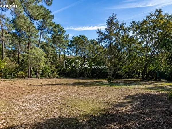 Terrain 3181 m² Arès