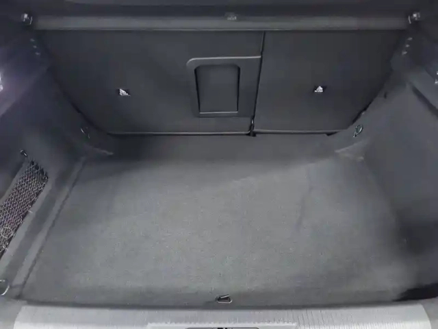 Peugeot 308 hybrid 145 e-dcs6 — photo 4