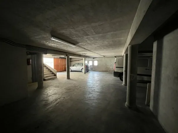 Local d'activité 150 m²