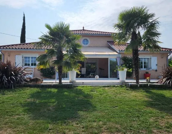 Maison 6 pièces 180 m²