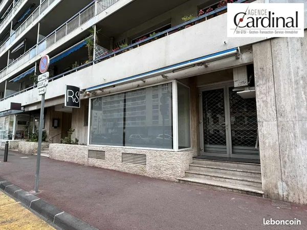 Local commercial 44 m² Marseille