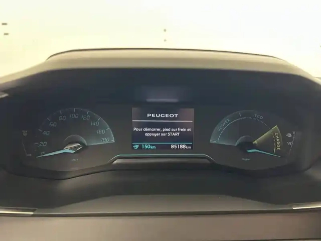 Peugeot 208 electrique 50 kwh 136ch — photo 26