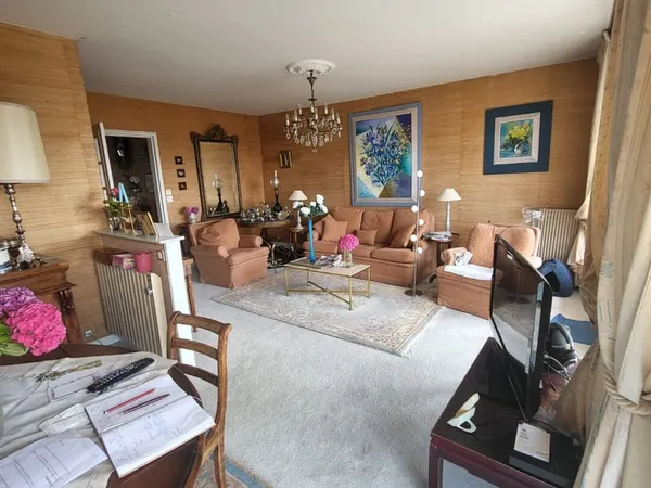 Appartement T4 de 103 m2 proche centre dans résidence de standing