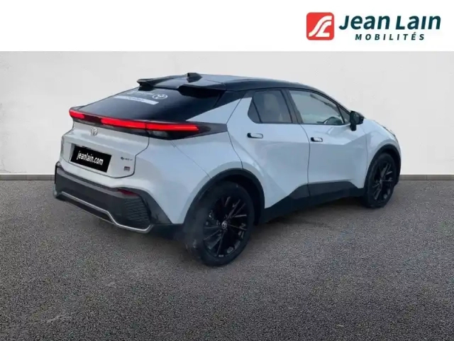 Toyota C-Hr hybride 200 — photo 5