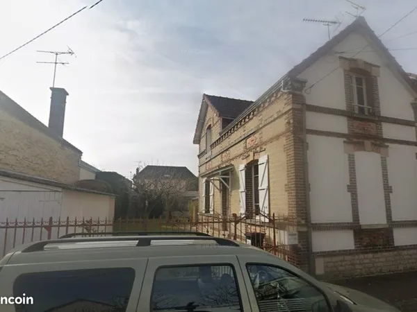 Charmante maison début XXe entièrement rénovée avec jardin — Quartier des Marots