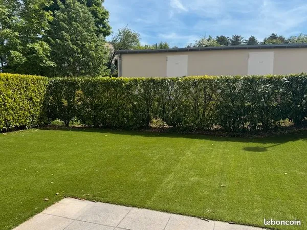 T3 13 Allée Jean-Baptiste Mathey Dijon (21000) avec un grand jardin privatif