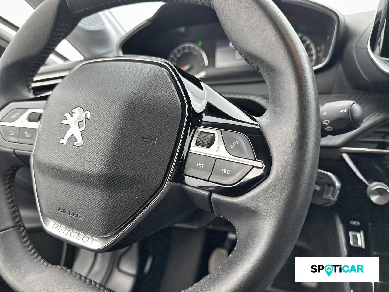 Peugeot 208 1.2 puretech 100ch s&s style 118g — photo 18