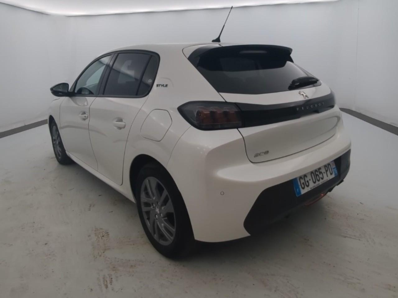 Peugeot 208 puretech 100 s&s bvm6 style — photo 7