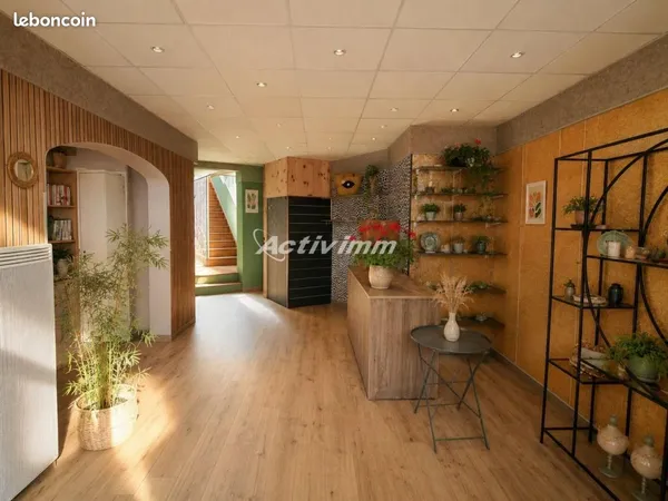 Immeuble 100 m²