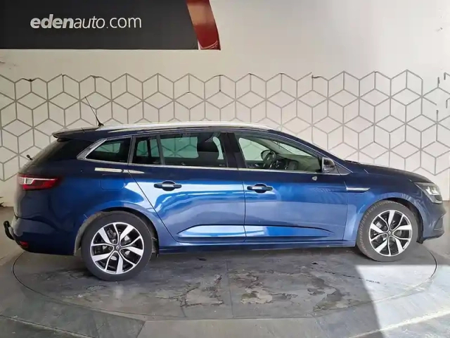 Renault Megane mégane iv estate tce 140 fap — photo 6