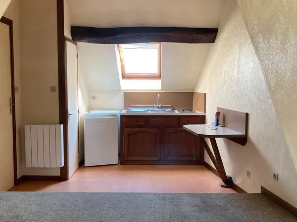 Appartement Location Mesnils-sur-Iton 1p 12m² 373€