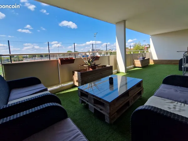 Appartement T3 climatisé grande terrasse