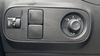 Citroen C3 1.2 PureTech 83ch S&S Shine — photo 16