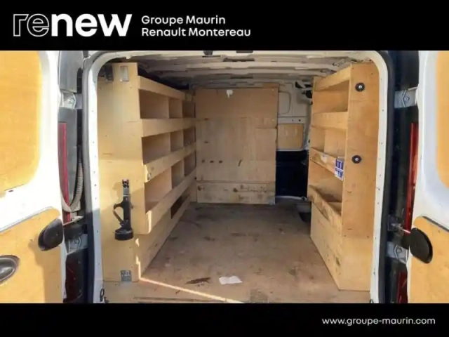 Renault Trafic fg l1h1 2t8 2.0 blue dci 130ch grand confort — photo 12