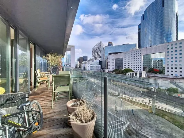 NANTERRE LA DEFENSE - The One - Appartement de standing - 81.45m² + Terrasse 20m² - 3 chambres - Par