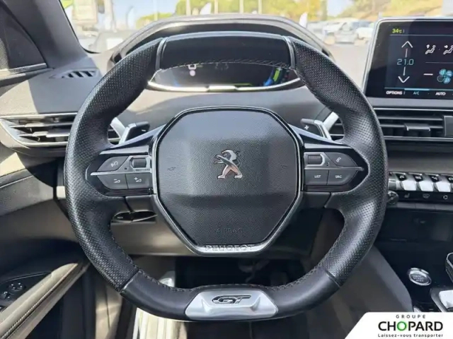 Peugeot 3008 hybrid4 300 e-eat8 — photo 17
