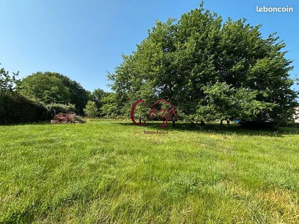 Terrain 835 m² FARGUES SAINT HILAIRE