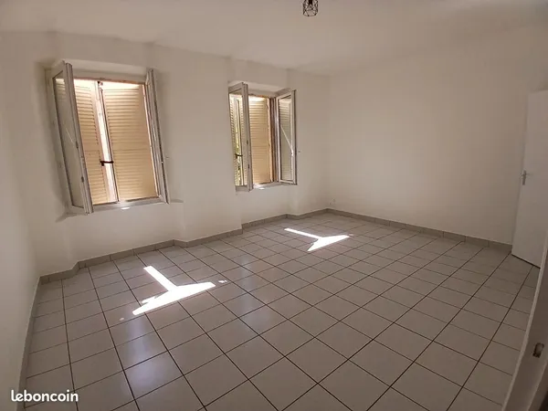 Appartement 1 pièce 31 m²