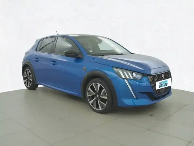 Peugeot 208 puretech 100 s&amp;s eat8 — photo 3