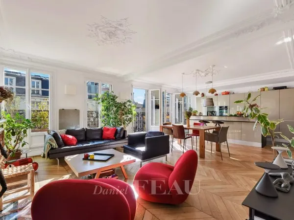 Paris 3e - Bretagne/Enfants Rouges - Appartement familial avec balcon