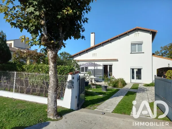 Maison 6 pièces 109 m²